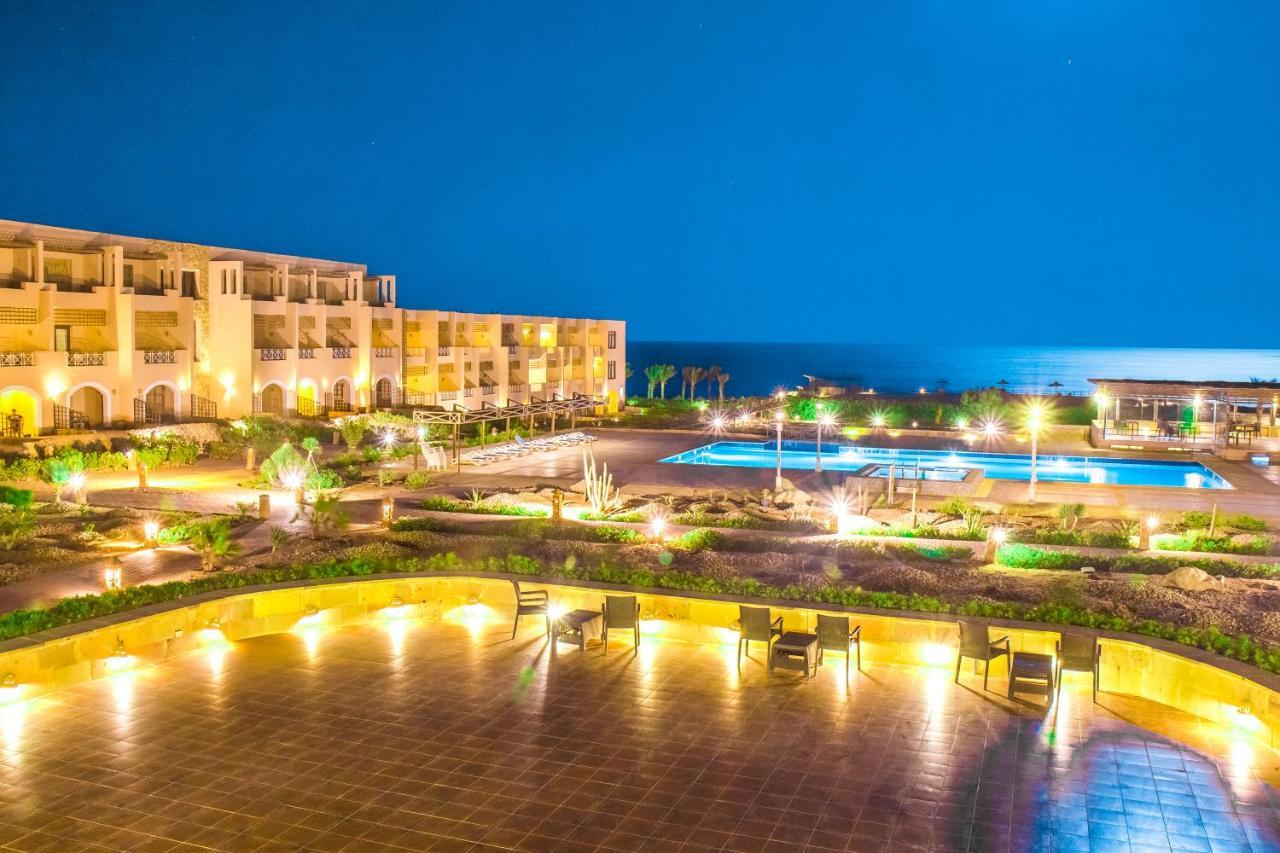 Viva Blue Resort And Diving Sharm El Naga (Adults Only) Хургада Екстер'єр фото