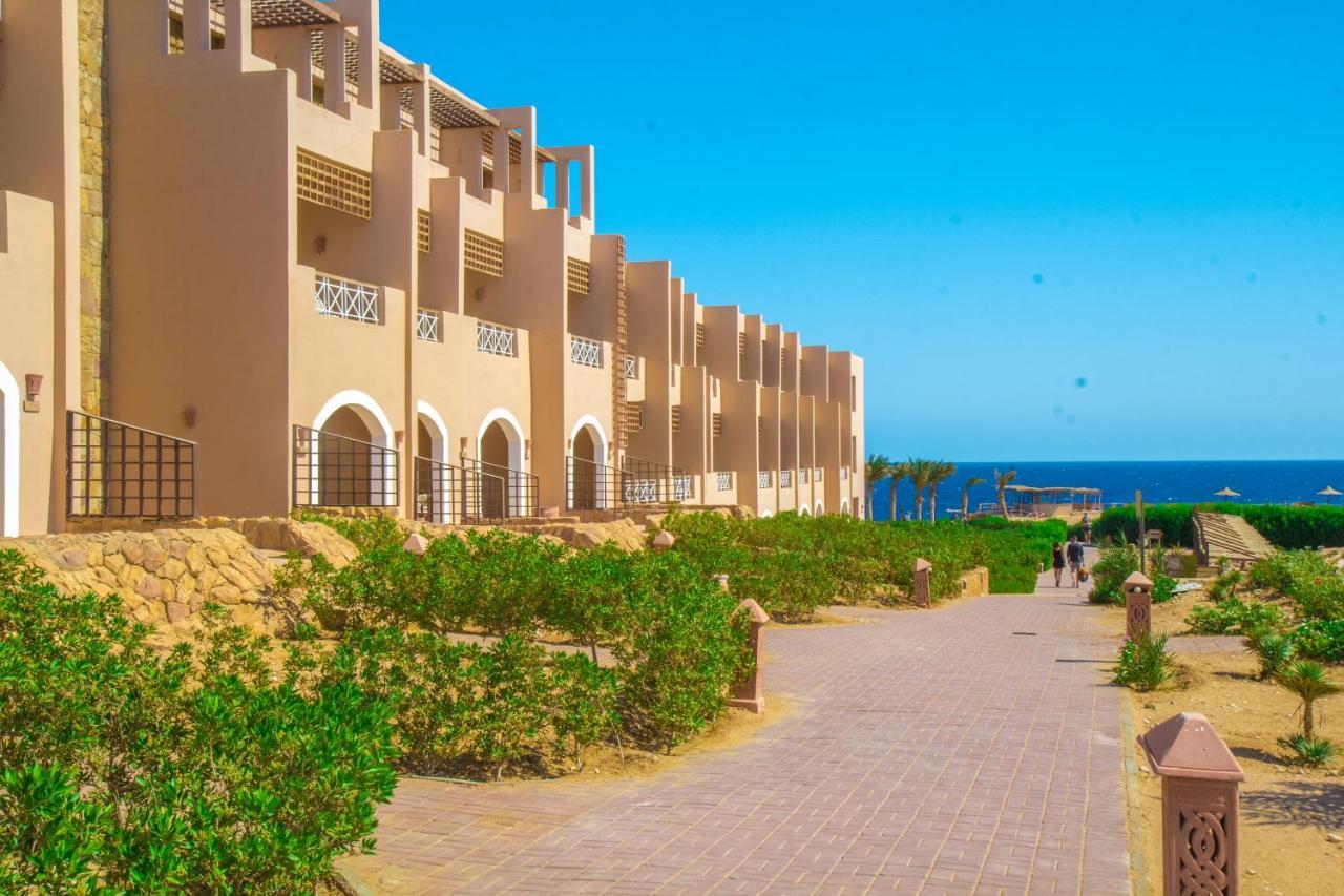 Viva Blue Resort And Diving Sharm El Naga (Adults Only) Хургада Екстер'єр фото