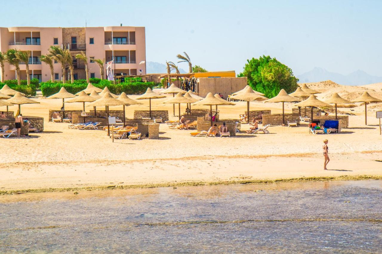 Viva Blue Resort And Diving Sharm El Naga (Adults Only) Хургада Екстер'єр фото