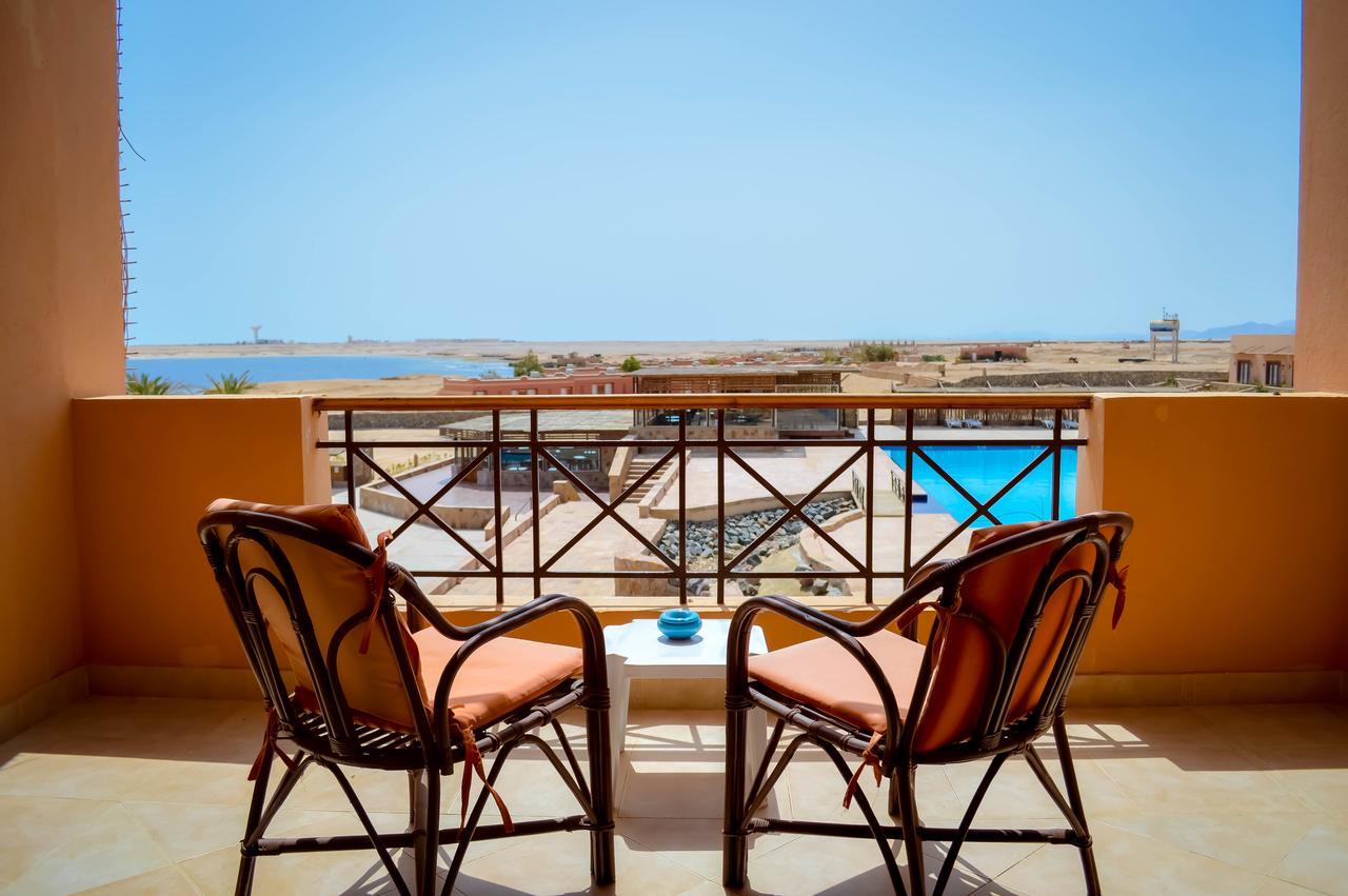Viva Blue Resort And Diving Sharm El Naga (Adults Only) Хургада Екстер'єр фото