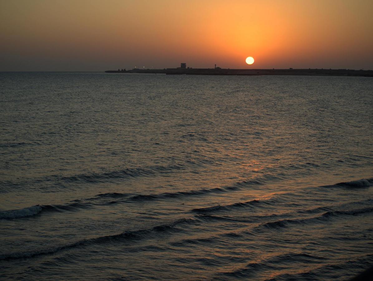 Viva Blue Resort And Diving Sharm El Naga (Adults Only) Хургада Екстер'єр фото